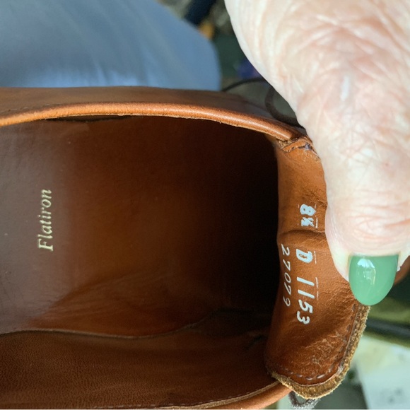 Allen Edmonds Mens Flatiron Brogue 8.5D Light Brown/Camel Leather Lace Up Oxford - Picture 8 of 8